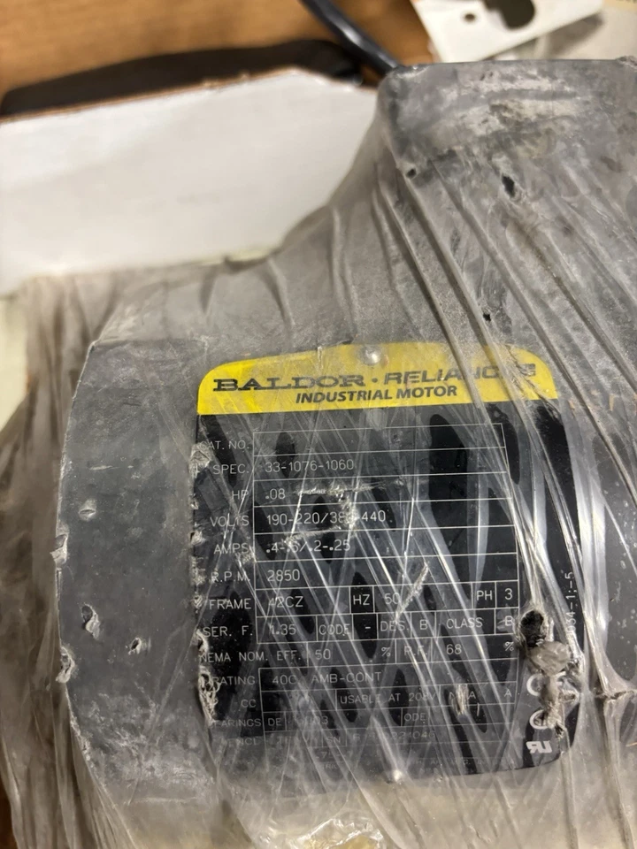 NEW NO BOX Baldor Motor 08HP 42CZ Frame Three phase 33-1076-1060 - Image 2 of 4