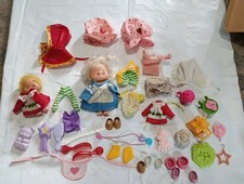Vintage Strawberry Shortcake Lot Combs Clothes Dolls