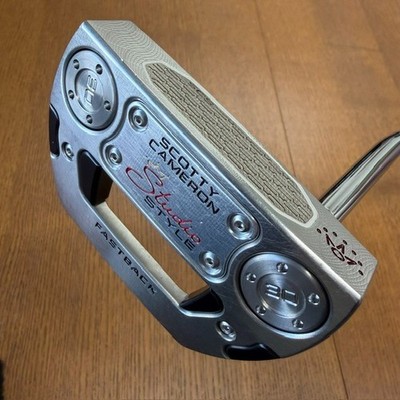 USED SCOTTY CAMERON 2025 STUDIO STYLE FASTBACK PUTTER 34'' RH W/HEADCOVER