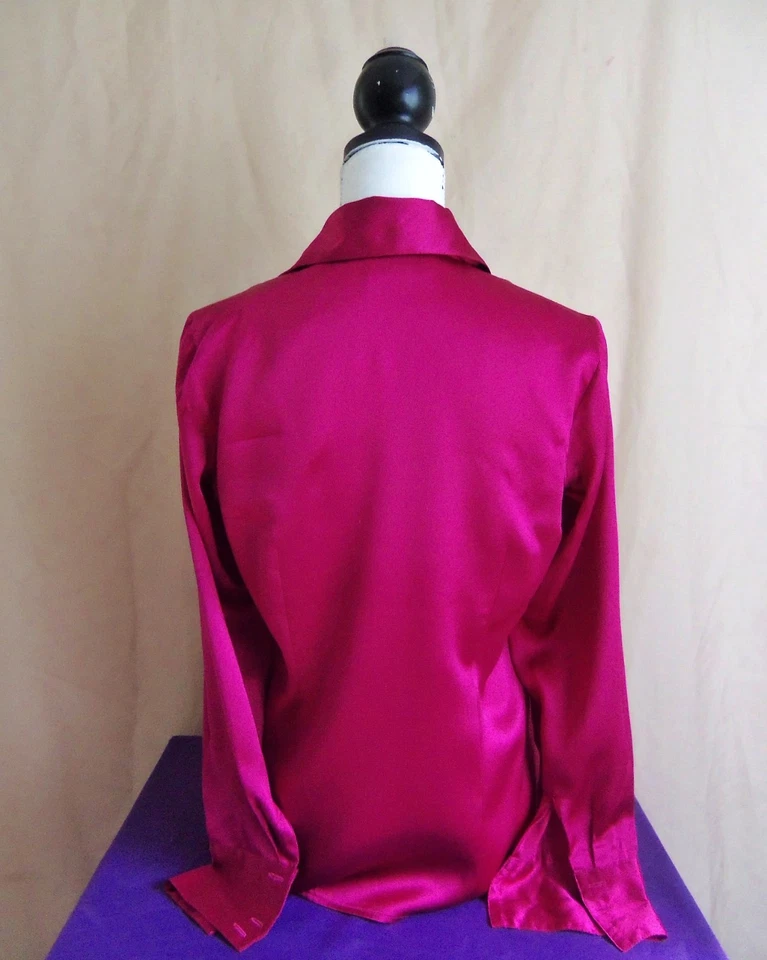 90-е Jaclyn Smith классическая пурпурная минималистская шелковая блузка. Размер Sm. - Изображение 4 из 4