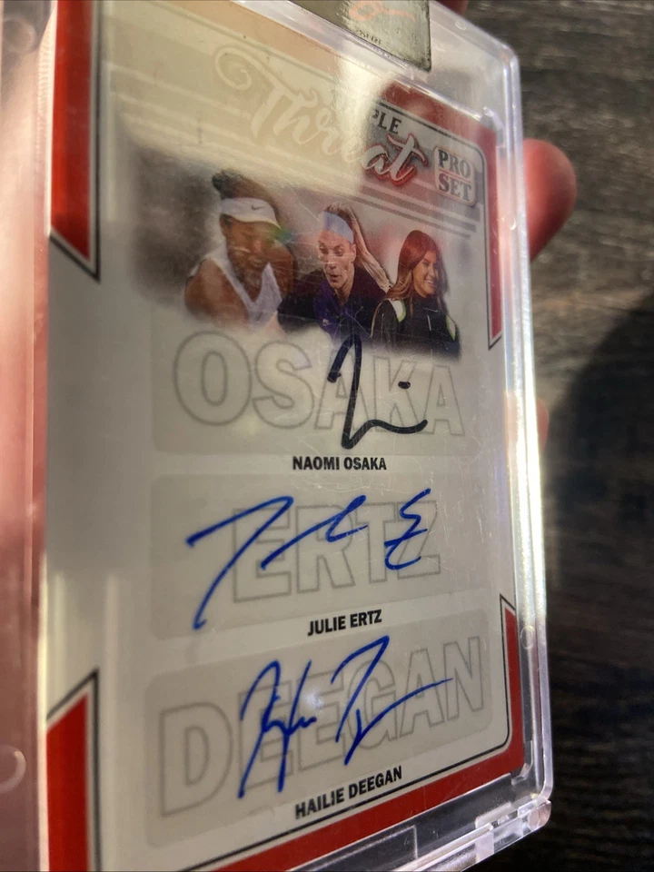 2022 Pro Set Triple Threat Naomi Osaka / Julie Ertz / Hailie Deegan Auto Foto 3 de 4