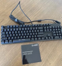 Glorious Modular PC RACE GMMK-RGB Wired Mechanical Gaming Keyboard BLACK