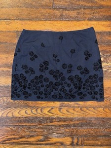 VINTAGE Y2K Express World Brand Women’s Mini Skirt Navy Black Velvet Floral 7/8