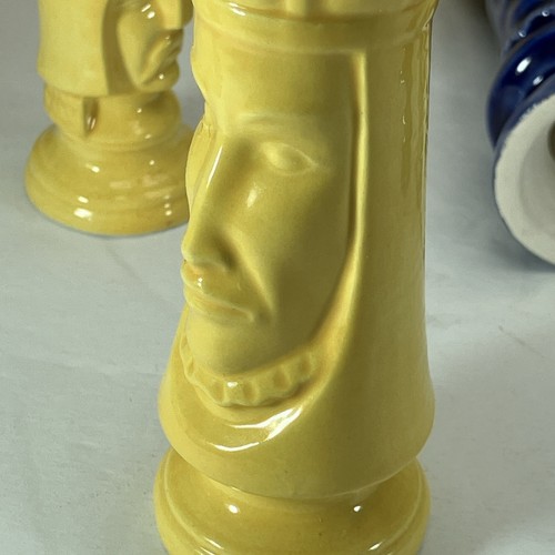 Duncan Ceramic Chess Set Of 32 1960s Blue & Yellow Glazed No Board Near Mint Con - Picture 13 of 19