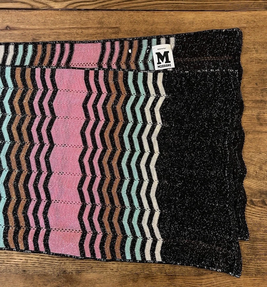 Missoni Scarf Chevron Metallic Crochet Multicolor Pink and Black Made In Italy - Image 2 of 4