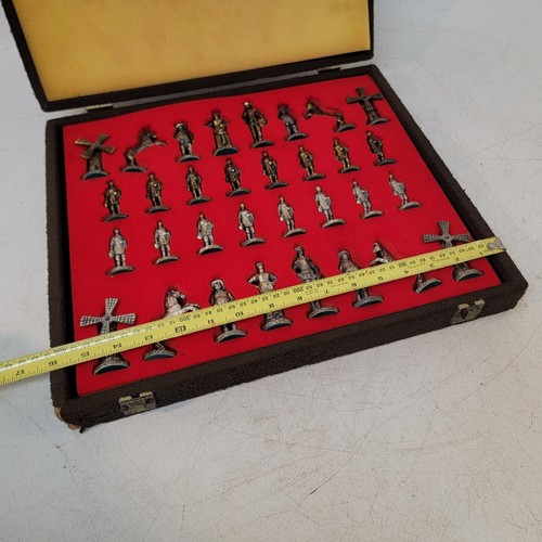 Juego de ajedrez vintage Italfama DON QUIJOTE piezas enchapadas en plata y bronce años 60 - Imagen 18 de 22