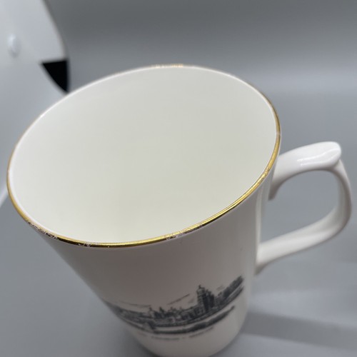 Russian Heritage Fine Bone China Mugs (2) Russian Troika Ride And The Kremlin - Picture 4 of 8