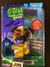 WowWee Grimlings Pug Dog Interactive Animal Toy New Fingerlings