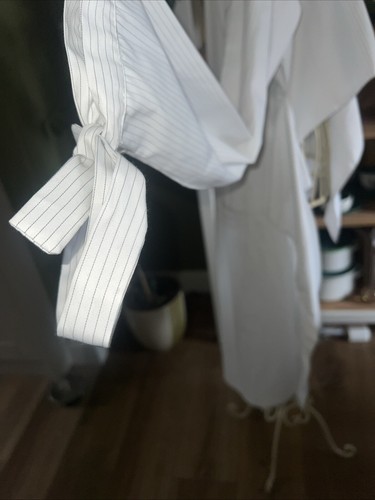 STELLA & AMELIA RANIA’S CORNER TIE FRONT SHIRT WITH TAIL BNWT SIZE M RRP£166.50 - Picture 8 of 15