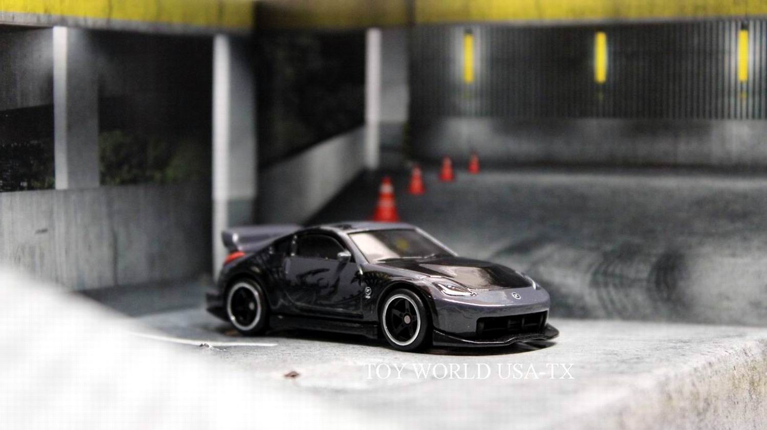 2025 Hot Wheels Premium Fast & Furious Tokyo Garage Nissan 350Z Custom