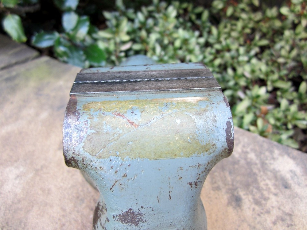 Vintage Wilton 2.5" Machinist Bench Vise 250N Bullet Toddler Original Paint USA