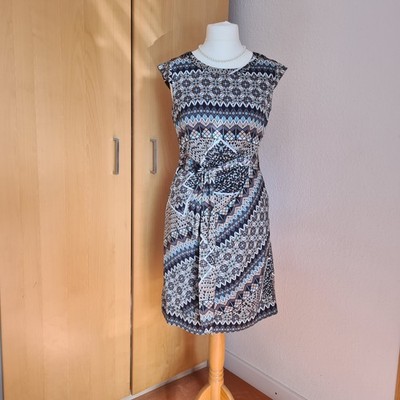 MEXX Gr. 40 Sommer Kleid tailliert Allover-Muster Toller Schnitt + Longjacke