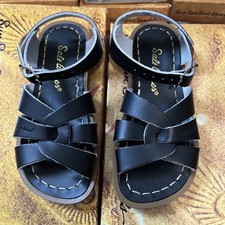 Girls NWB Salt Water Leather Sandals By Hoy Flat Shoes Sun-San Black 10
