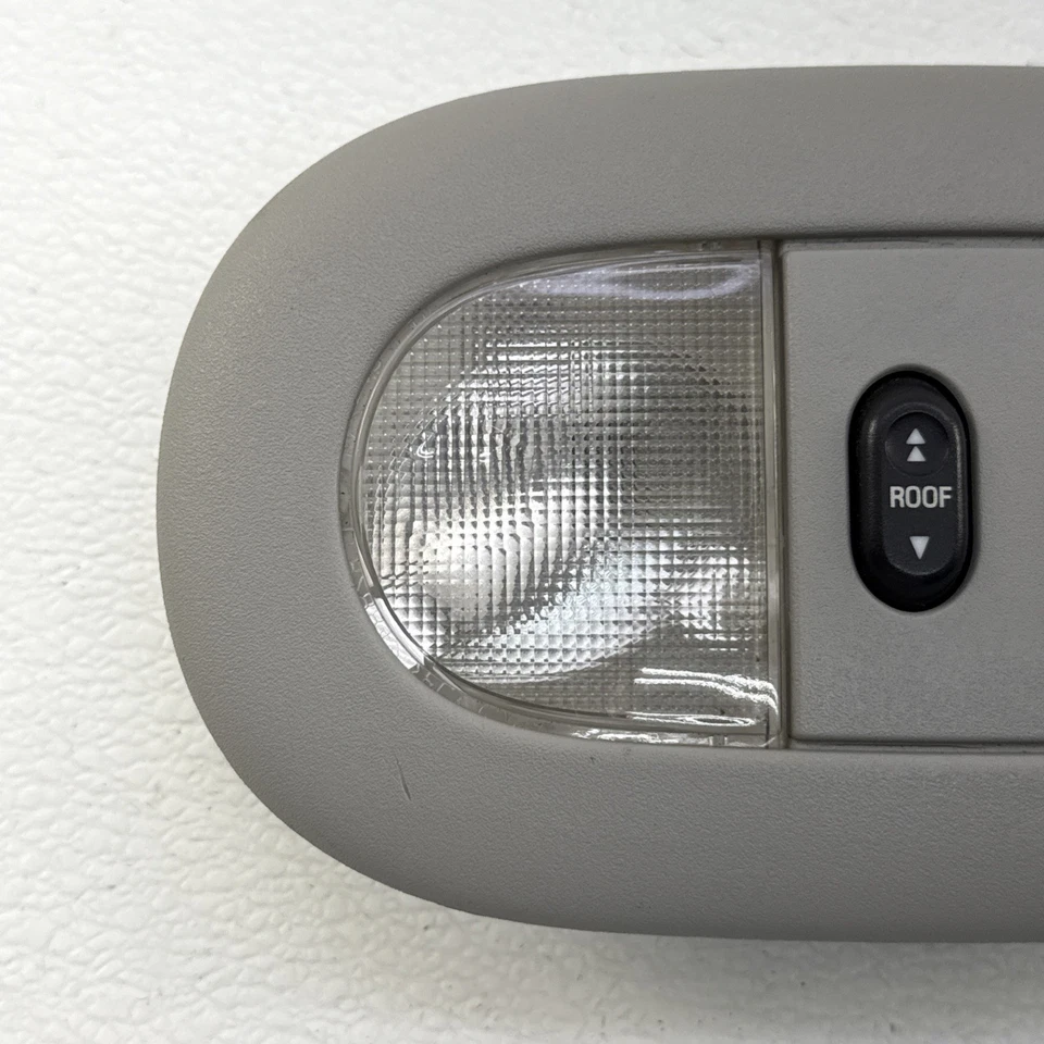 04-08 福特 F-150 头顶圆顶灯带天窗和后窗开关灰色原始设备制造商 — 第 3/4 张图片