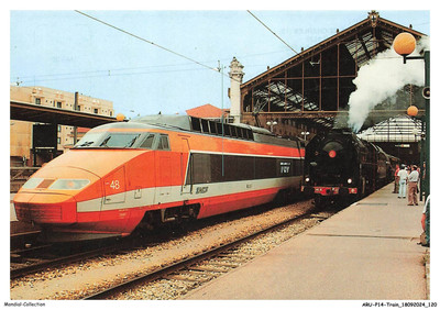 ARUP14-0901-TRAIN - IN Bahnhof Marseille st-Charles
