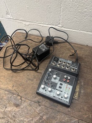 Behringer Xenyx 502 Audio Mixer