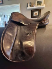 Kieffer dressage saddle 17.5"