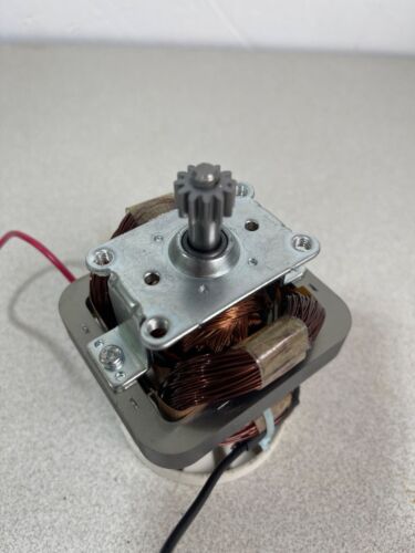 Black & Decker Food Processor FP4200 Replacement Part Motor Assembly - Picture 2 of 4