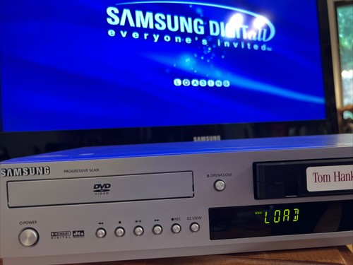 Samsung DVD/VHS Combo DVD-V5500 Recorder Player VCR no Remote DVD Won’t Load - Picture 2 of 9