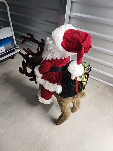 Broken Face - Santa’s Best Vintage Christmas 36” Motion L Riding Plush Reindeer - Picture 2 of 8