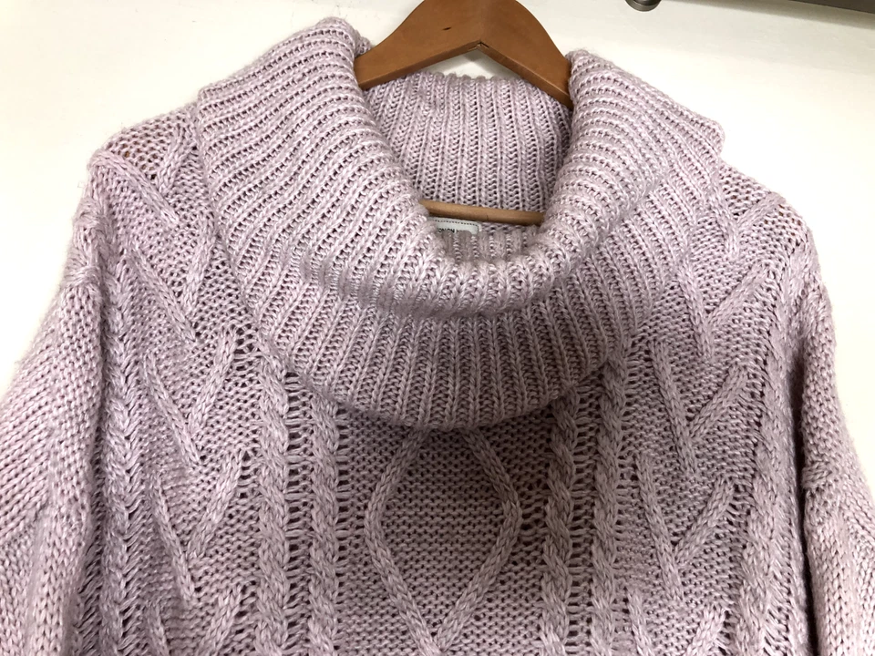 Cotton On Knitwear Sweater Sz Large Designed in Australia Pink Cable Cowl Neck - Image 3 of 4