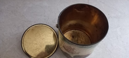 Antique metal biscuit barrel or tin - Picture 2 of 3