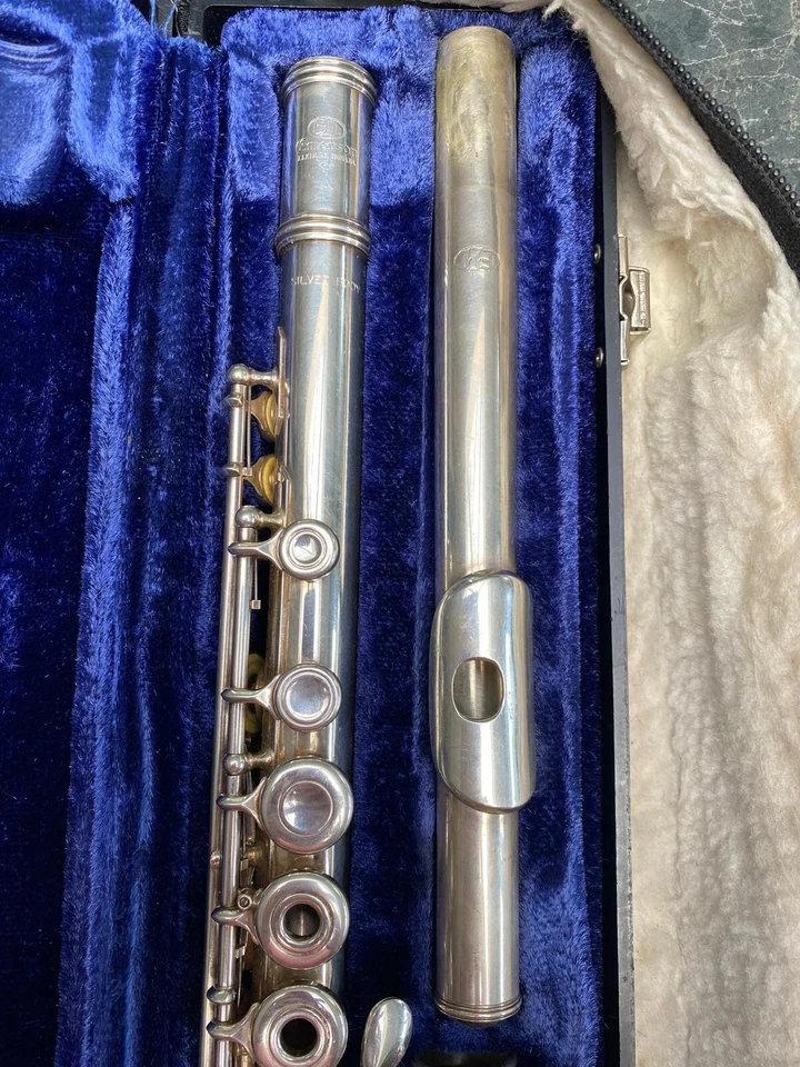 Emerson solid silver flute, part open holed, extended foot, double thumb plate. - Image 2 of 4