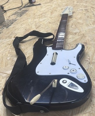 Harmonix NWGTS2 Black White Fender Stratocaster Rock Band Guitar ControllerREAD