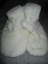 Slippers Booties Ladies XL 11-12 White Faux Fur NEW By MIXIT