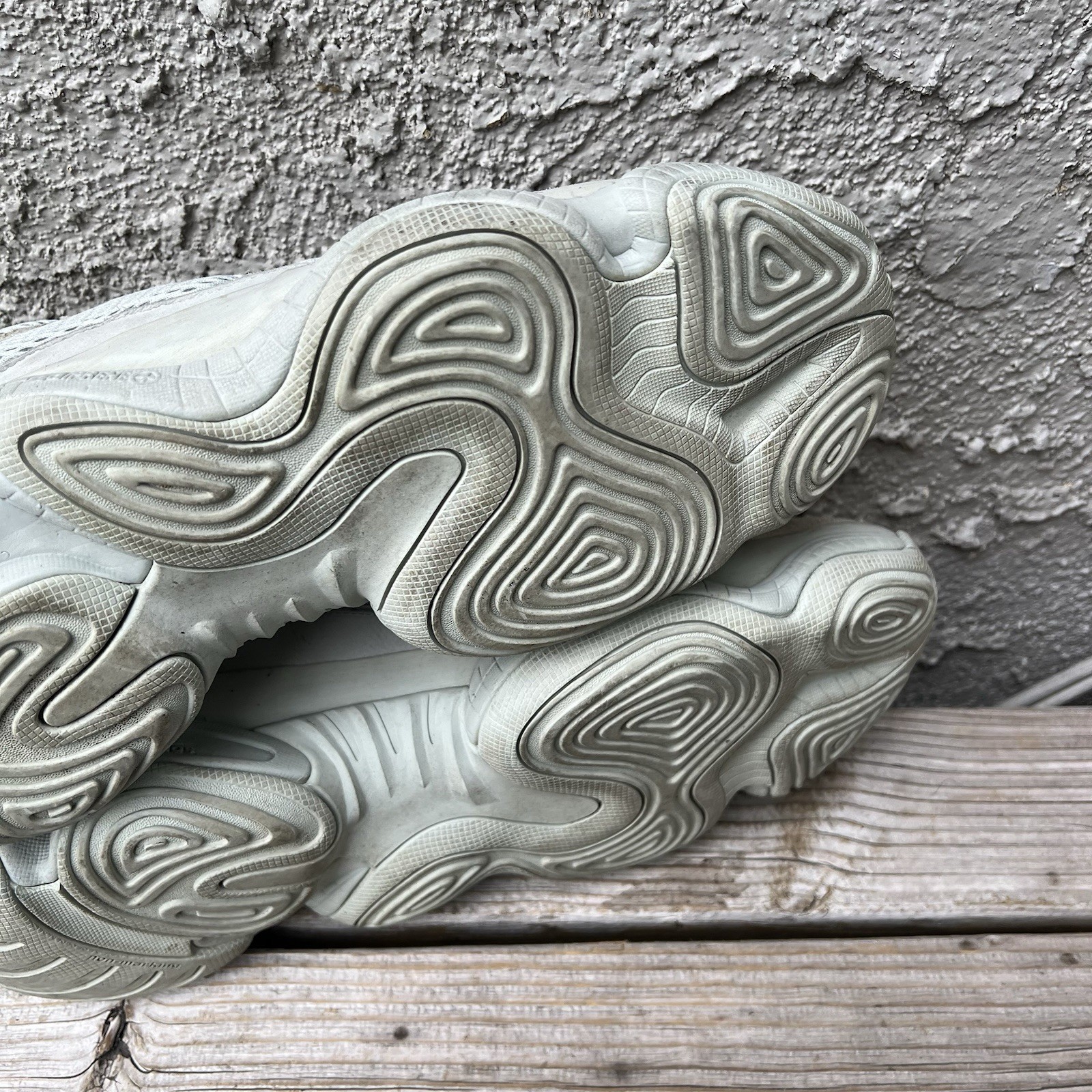 Adidas Shoes Men Size 14 Yeezy 500 Low Kanye West  EE7287 Salt / Salt thumbnail 8