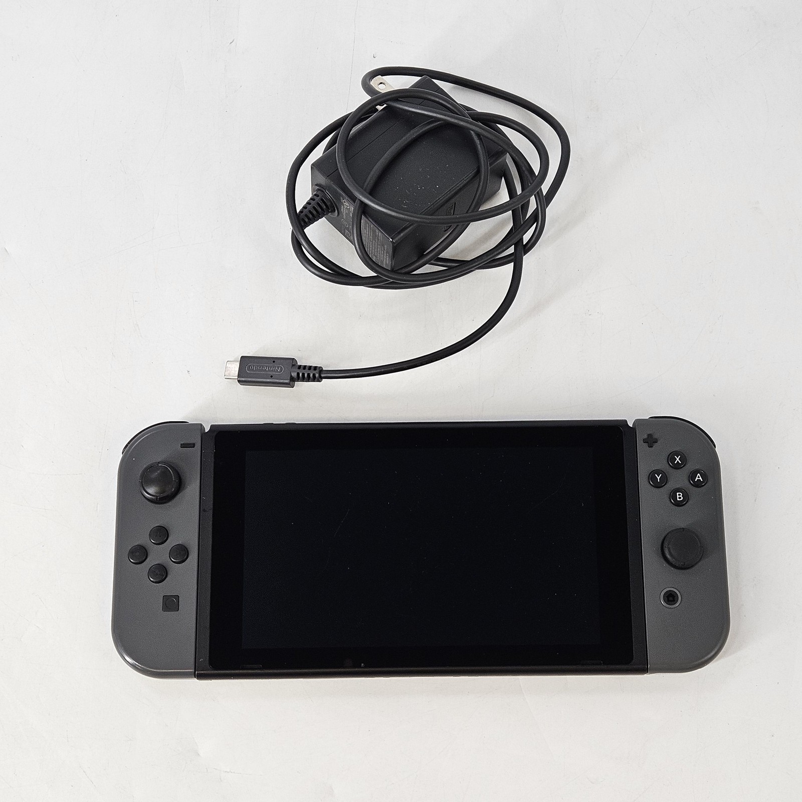 Nintendo Switch Original Handheld Console Black 32GB w/ Charger - Good