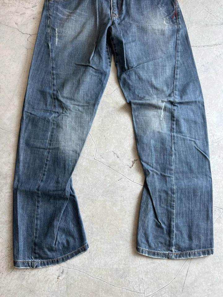 Levis Engineered Jeans Buckleback Cinch Back Actual 32x32 Len291125weeraphol1 - Image 3 of 4