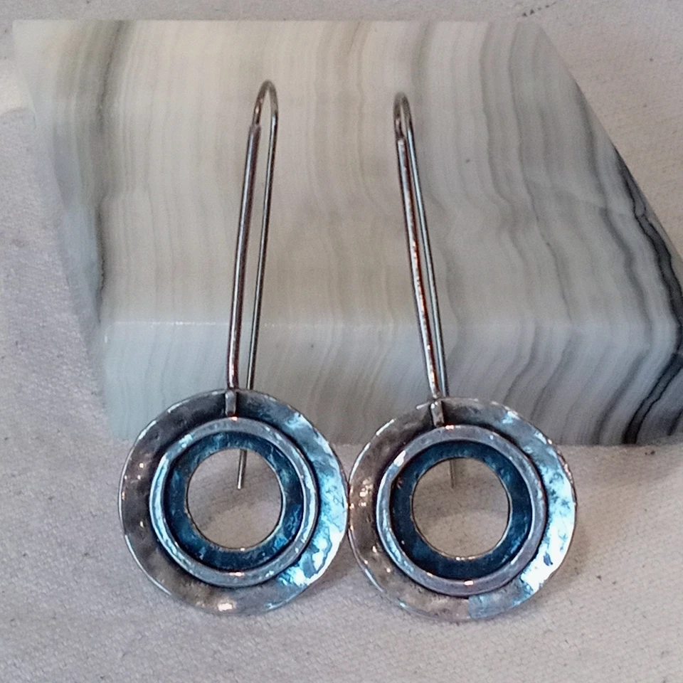 Pendientes Silpada Vintage Plata de Ley 925 Círculo Abierto Oxidados Martillados W1654 Foto 3 de 4