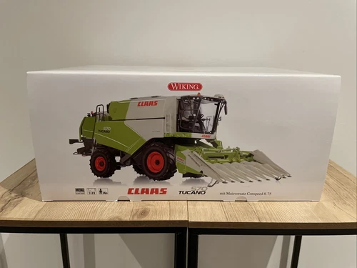 WIKING 1:32 Claas Tucano 570 Mähdrescher mit Maisvorsatz Conspeed 8-75 *NEU/OVP*