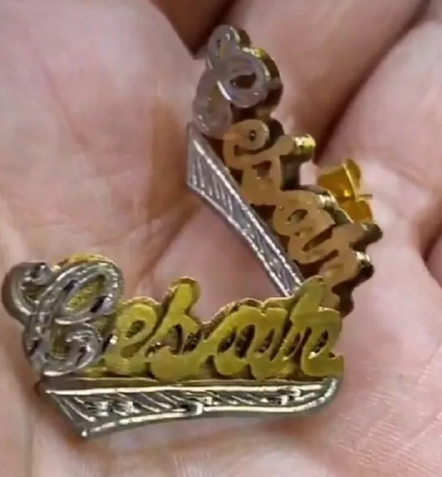 Name plate stud online earrings