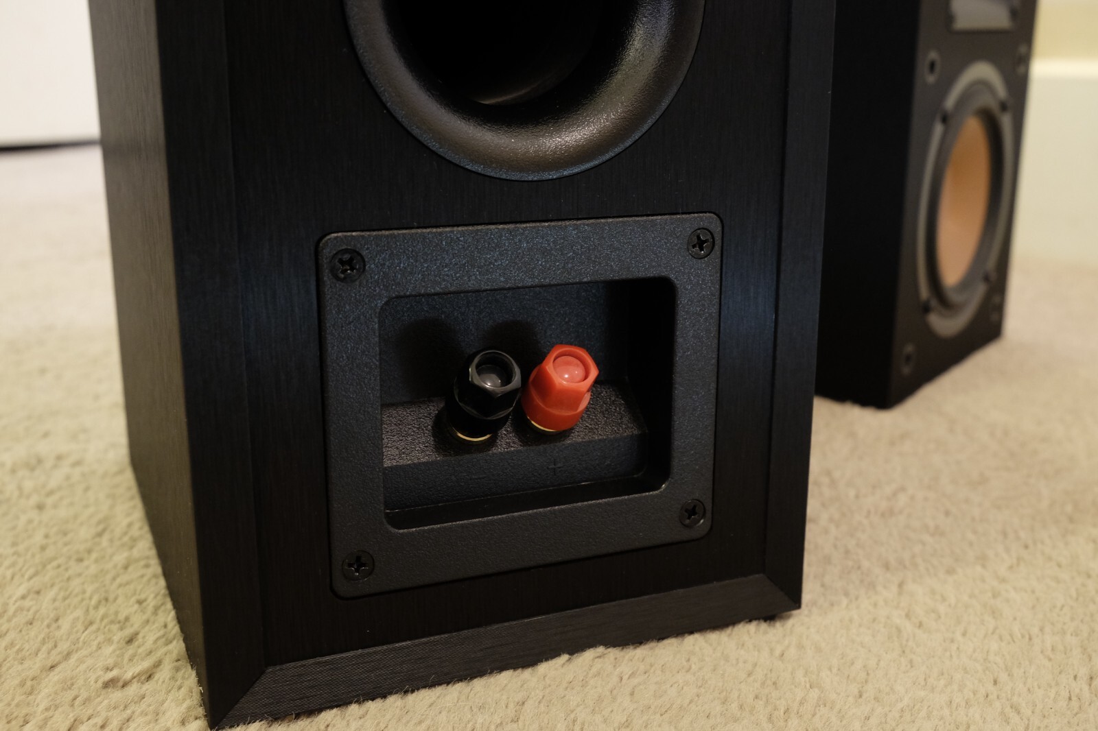 Klipsch R-14M 4in Reference Bookshelf Speaker - 2 Pieces Black