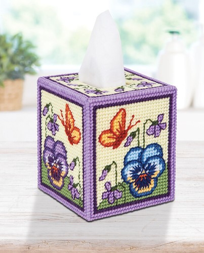 Mary Maxim Tea Time Pansy Tissue Box Cover Plastic Canvas Kit - 第 1/1 張圖片
