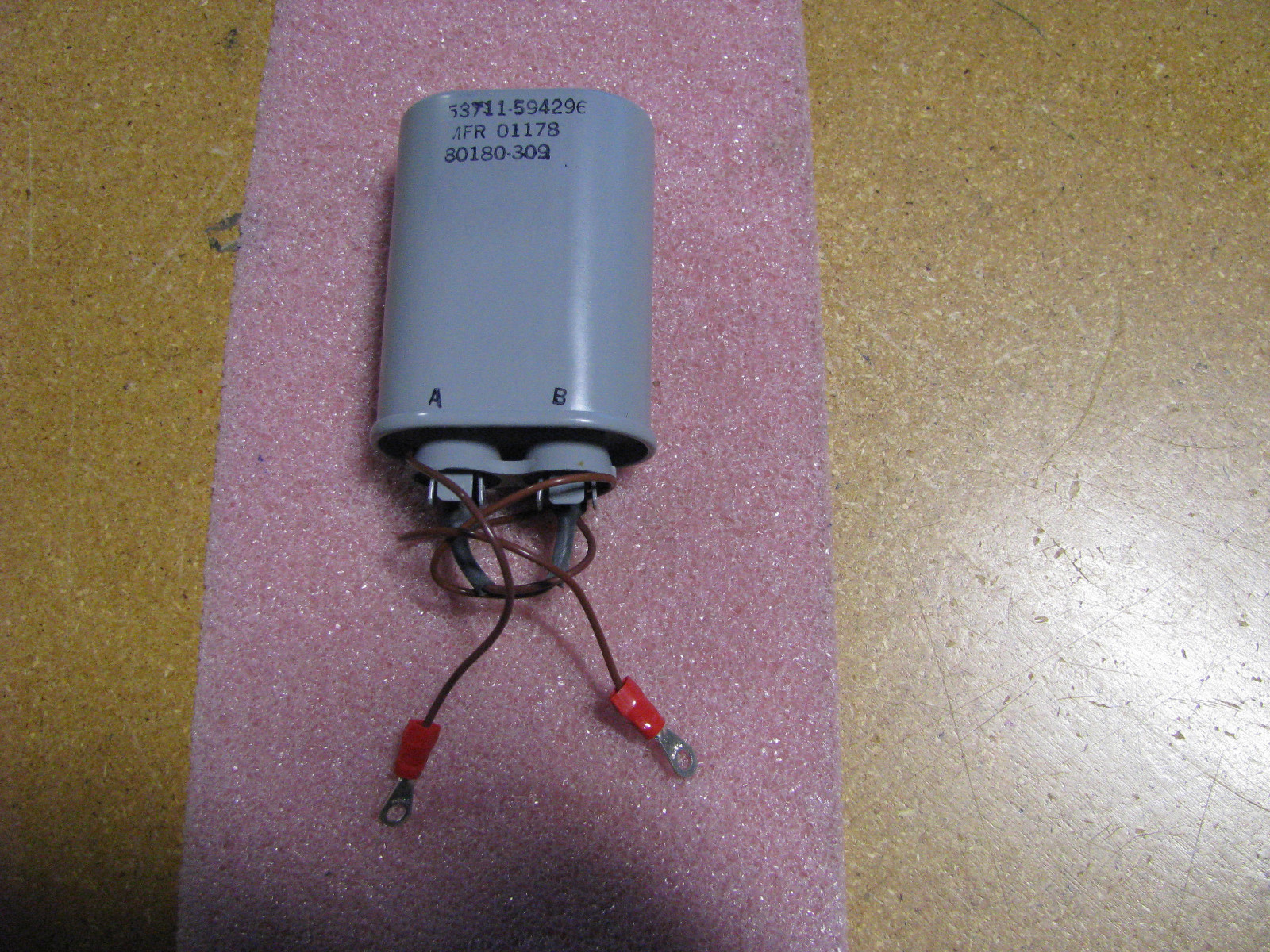 LOURDES / RAYTHEON CAPACITOR ASSY # 80180-309 NSN: 5910-01-210