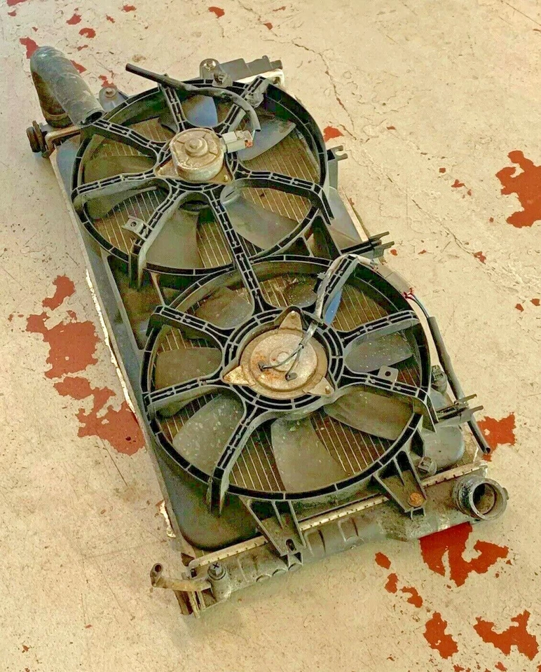 MAZDA 626 2000-2002 2,5 L V6 MONTAJE VENTILADOR REFRIGERACIÓN KLR915025B OEM Foto 3 de 4