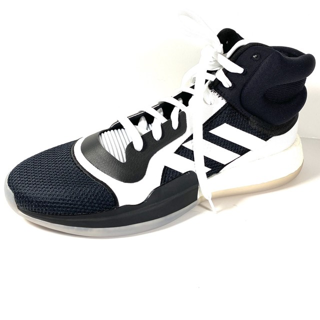 marquee boost black and white