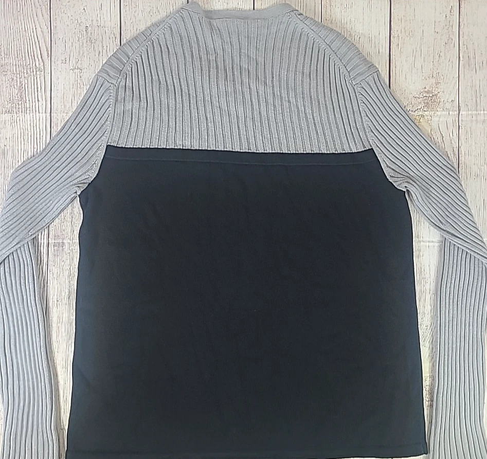 Suéter Armani Exchange Cuello en V Para Hombre Mujer XL Gris Negro Bloque de Color Foto 3 de 4