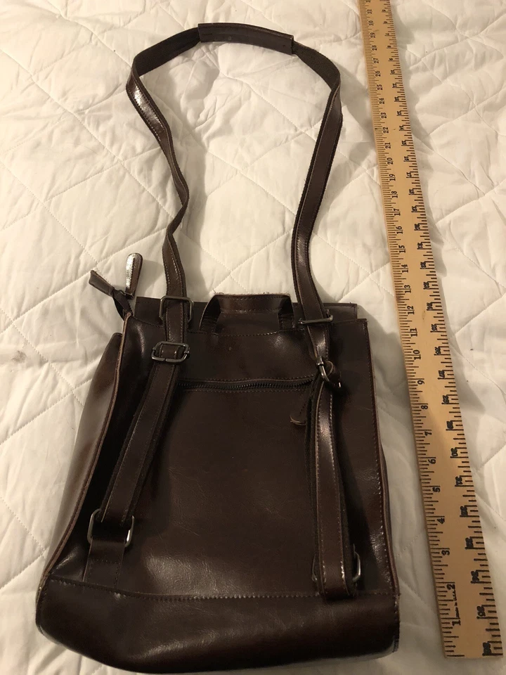 Mochila Cartera Realer Marrón Cuero Vegano Sin Etiqueta Foto 3 de 4