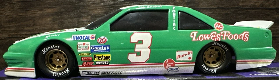 1989 Dale Earnhardt #3 Lowes Foods Pontiac 1/24 Action Nascar Diecast Bank - Image 2 of 4
