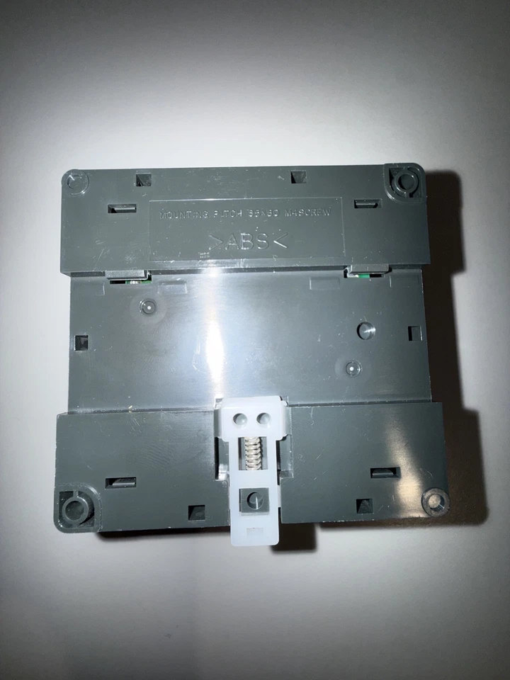 GE Fanuc Versamax Micro Controller IC200UDR001-BG - Image 3 of 4