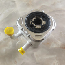 New Engine Oil Cooler for Audi Volkswagen Skoda 2.5 Tdi 059117021B A4 A6 A8 SUPE