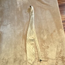 Romario Manzini Men's Satin Geometric Tie Beige Red Blue Pointed