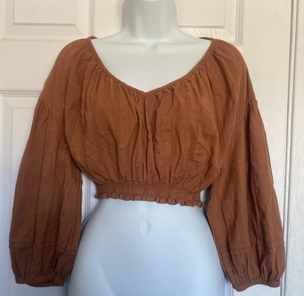 Women’s Universal Thread Cropped Orange Brown Lon… - image 1