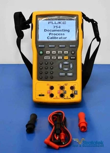 Fluke 754 Documenting Multifunction Process Calibrator NIST Calibrated with Data