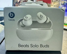 Beats by Dr. Dre Studio Buds - White