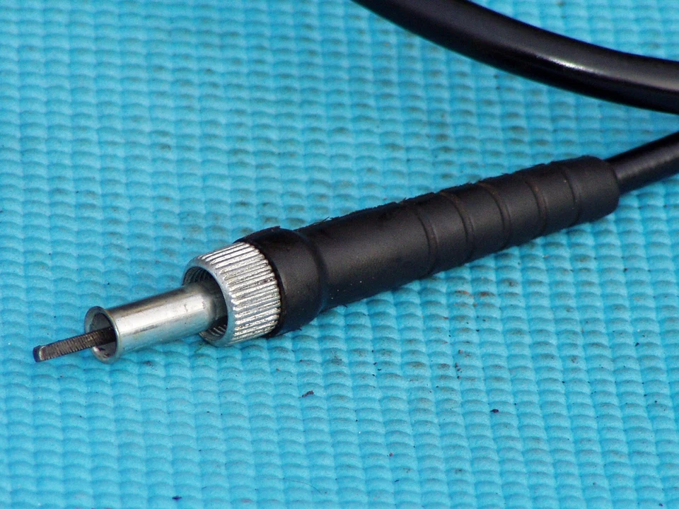 Cable velocímetro Honda CB900 GL1100 GL1000 CB750 CBX CB650 CB550 CB450 CB350 Foto 2 de 4